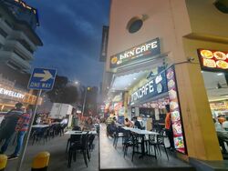 City Square Residences (D8), Retail #450994771